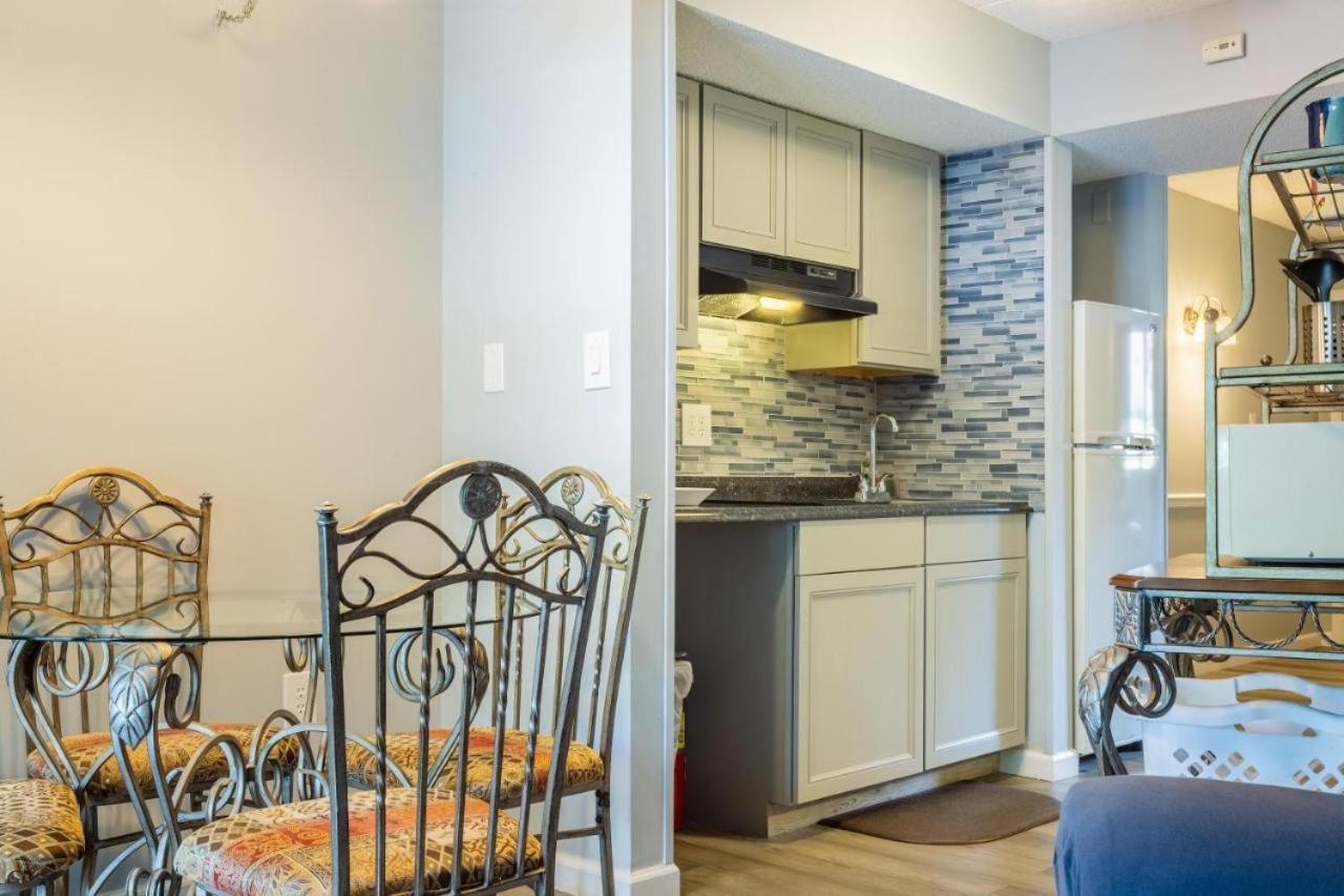 Family Bear Condos, Full King Suite, Kitchen, Pool Access Unit 103 Gatlinburg Ngoại thất bức ảnh